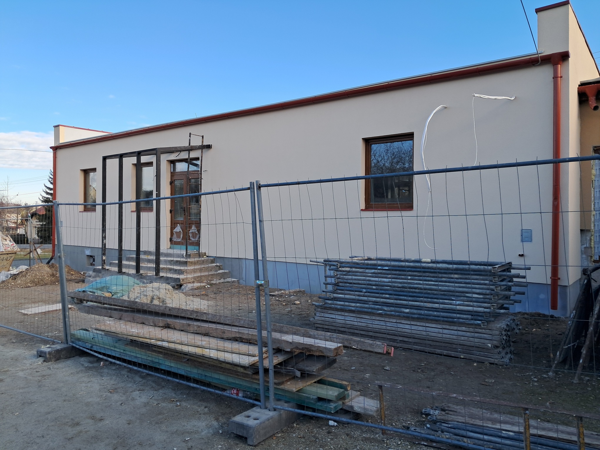 60%-os szint a bejárati oldalról