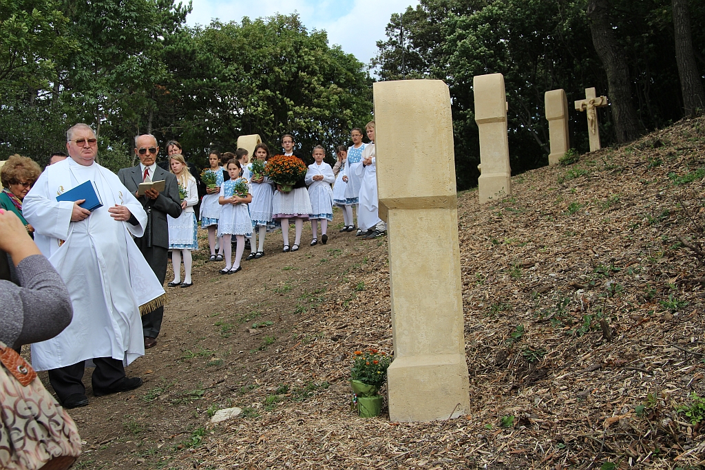 Kálvára, kápolna megáldása 2014.09.27.